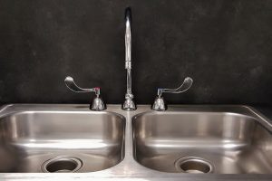 3 Hole Kitchen Sink Faucets
