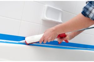 Alternatives To Caulking Around The Bathtub