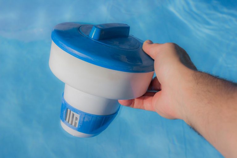 Automatic Pool Chlorinators Pros, Cons & Types Water Heater Hub