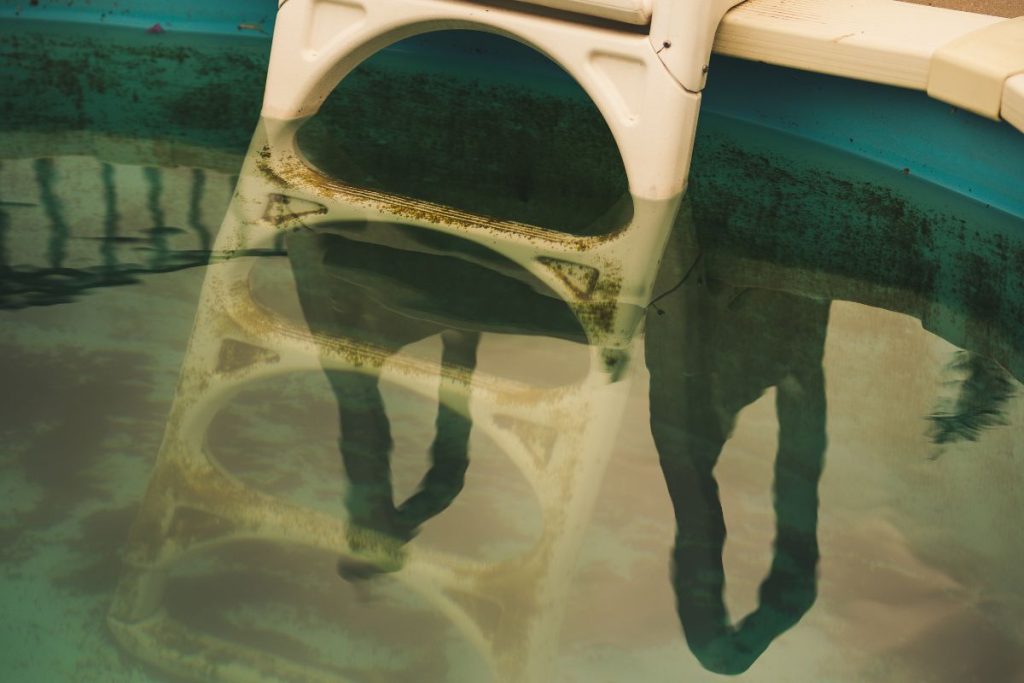 How To Use Algaecide In Your Swimming Pool Water Heater Hub