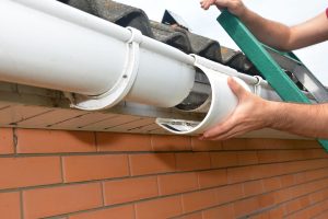 How To Fix Gutter Slope - Do It Yourself
