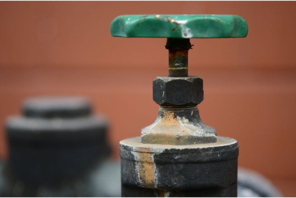 How To Loosen A Corroded Water Valve Water Heater Hub