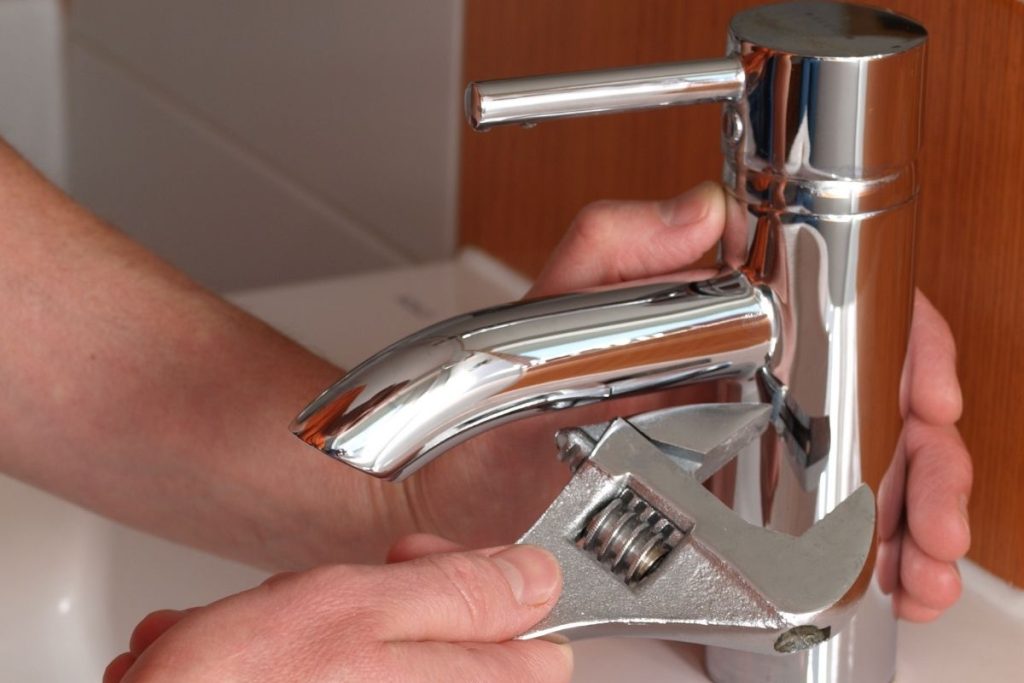 How To Fix a Stiff Faucet Handle Water Heater Hub