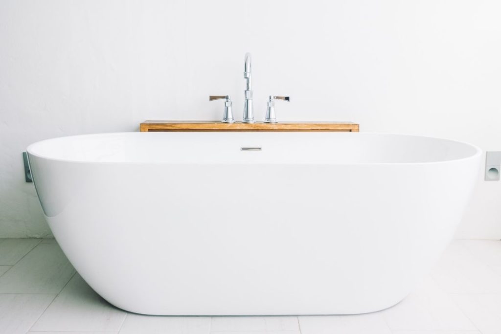 Why Your Bathtub Won’t Hold Water And How To Fix Water Heater Hub